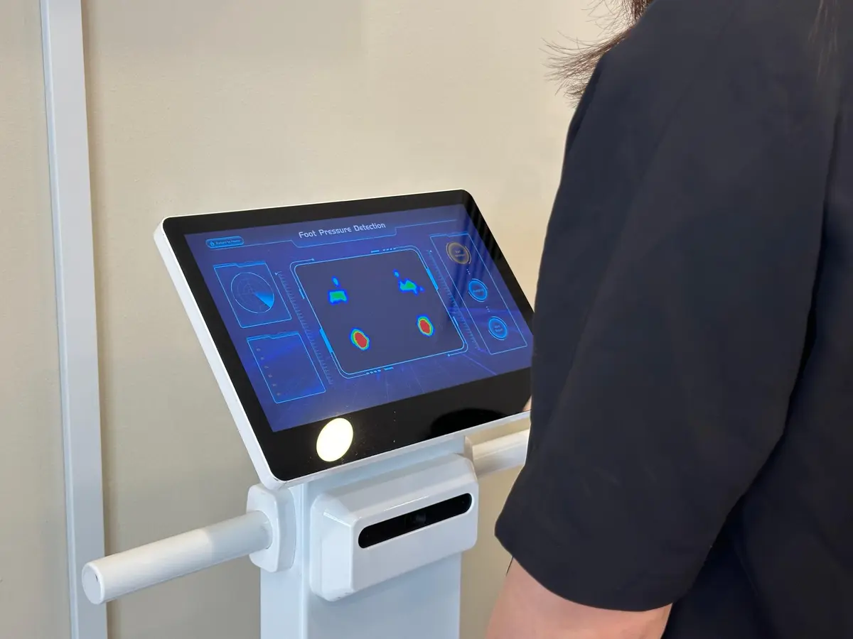 Foot Pressure and Posture Analysis